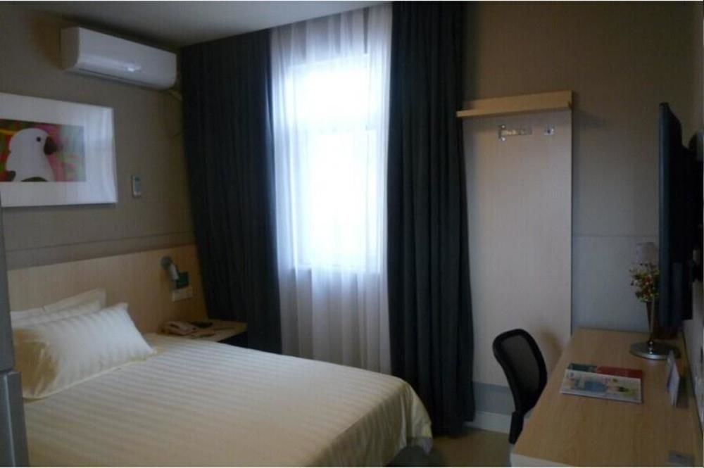 Jinjiang Inn Liuzhou Bubugao Square North Station Экстерьер фото