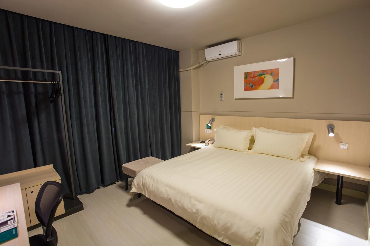 Jinjiang Inn Liuzhou Bubugao Square North Station Экстерьер фото
