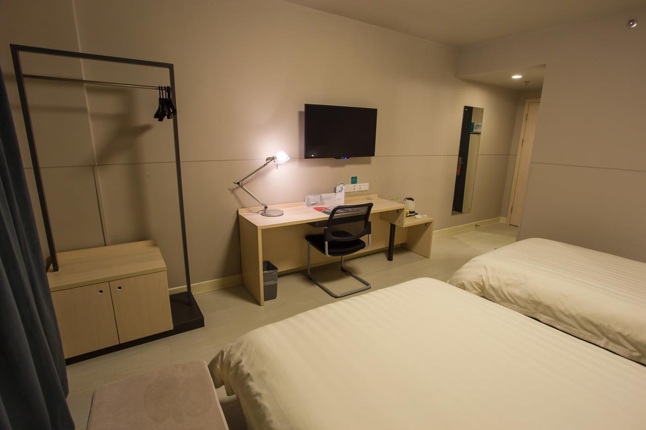 Jinjiang Inn Liuzhou Bubugao Square North Station Экстерьер фото