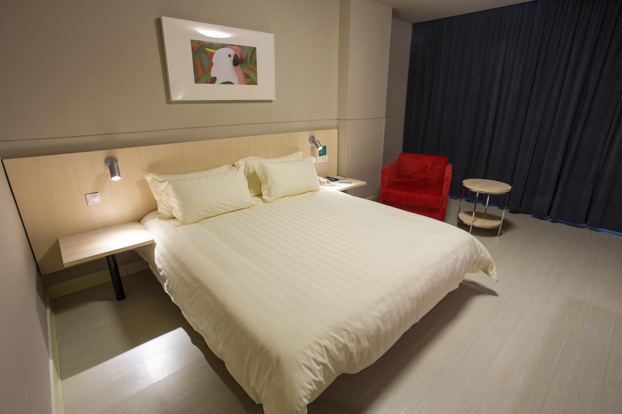 Jinjiang Inn Liuzhou Bubugao Square North Station Экстерьер фото