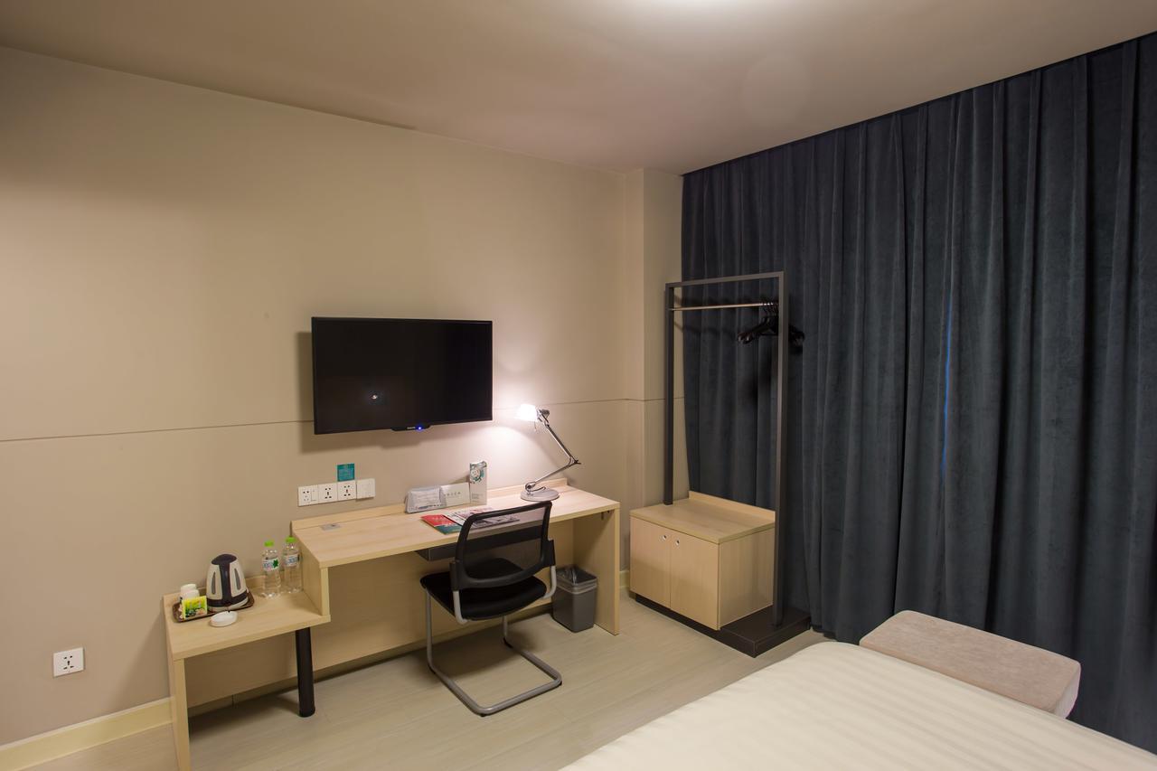 Jinjiang Inn Liuzhou Bubugao Square North Station Экстерьер фото