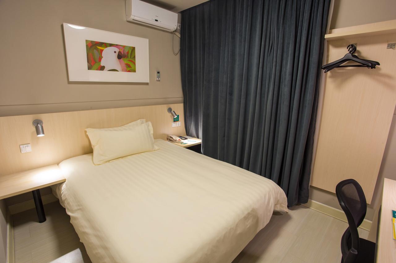 Jinjiang Inn Liuzhou Bubugao Square North Station Экстерьер фото
